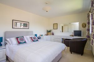 Photo 16- click for photo gallery